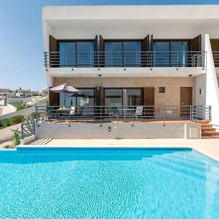 Villa Eyes On The Lagoon - Privado Com Piscina